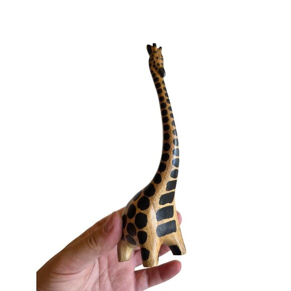 Hand-Carved Wooden Giraffe Figurine With Long Neck & Black Spots 6 Inches Tall U - Picture 6 of 16